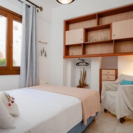 Naxos City Small Apartment In Grotta Naxos מראה חיצוני תמונה