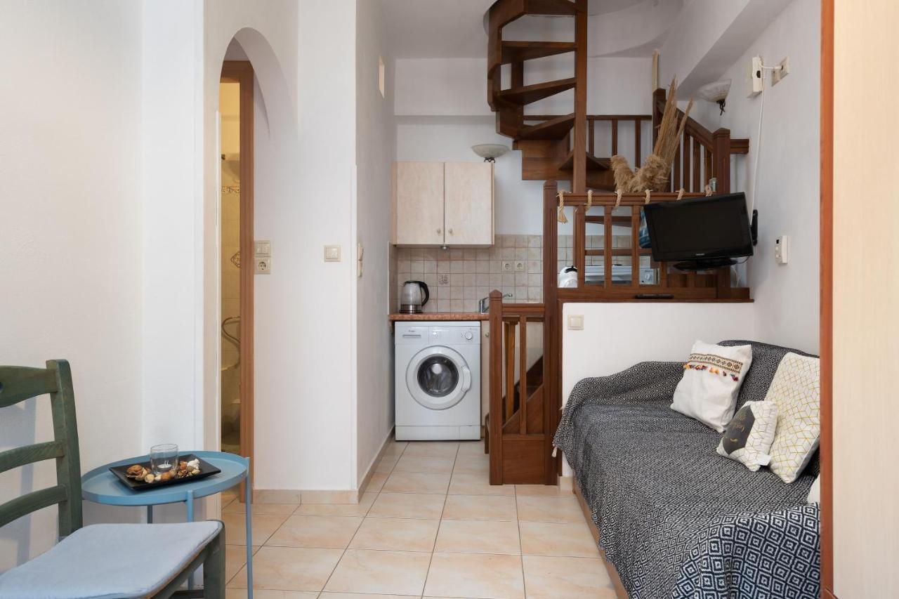 Naxos City Small Apartment In Grotta Naxos מראה חיצוני תמונה