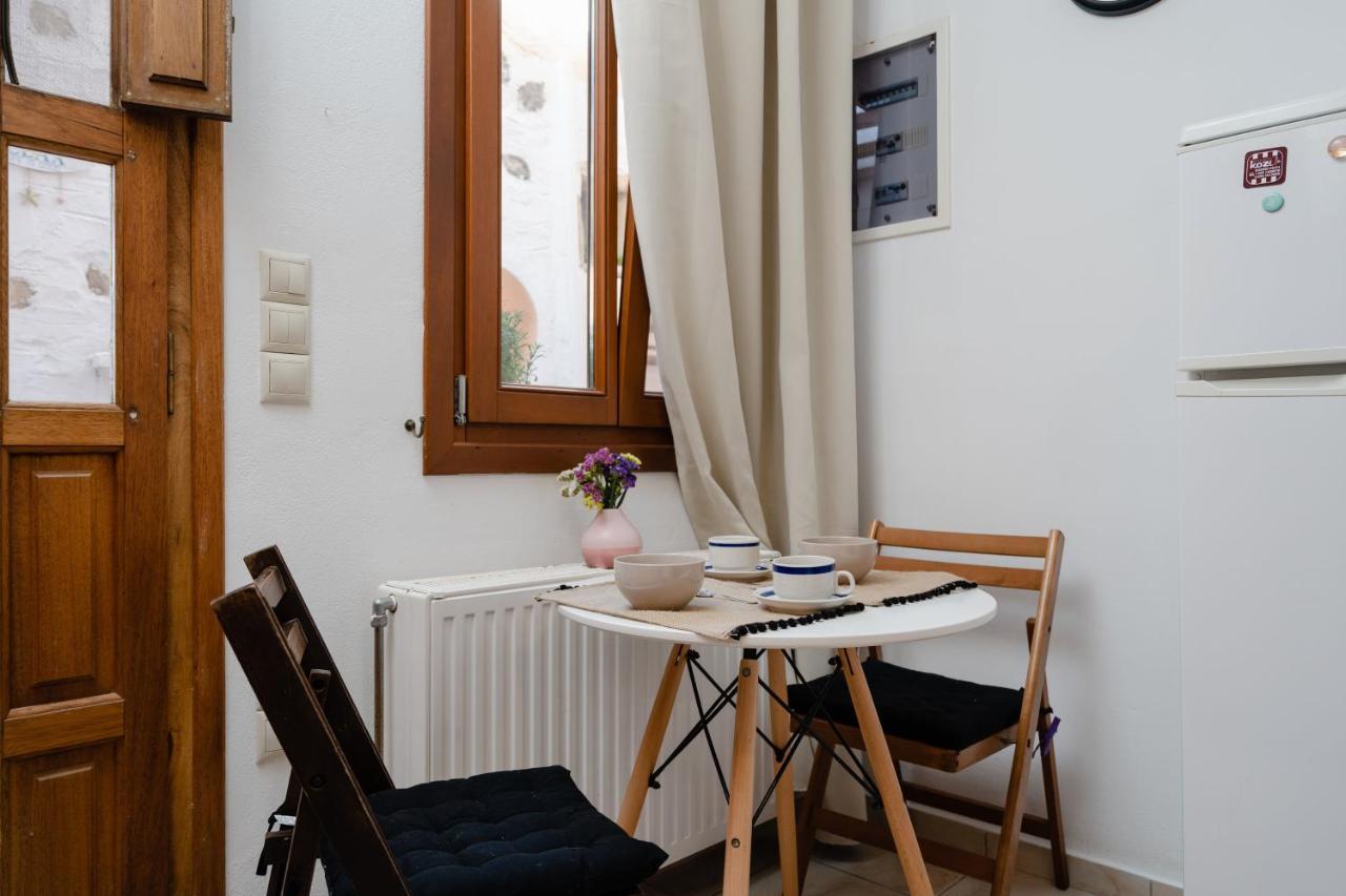 Naxos City Small Apartment In Grotta Naxos מראה חיצוני תמונה